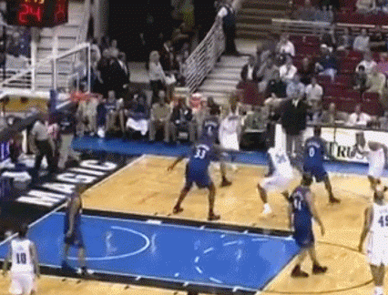 金年会体育长枪白马!21年前的今天:麦迪轰下生涯最高62分 率魔术击退奇才