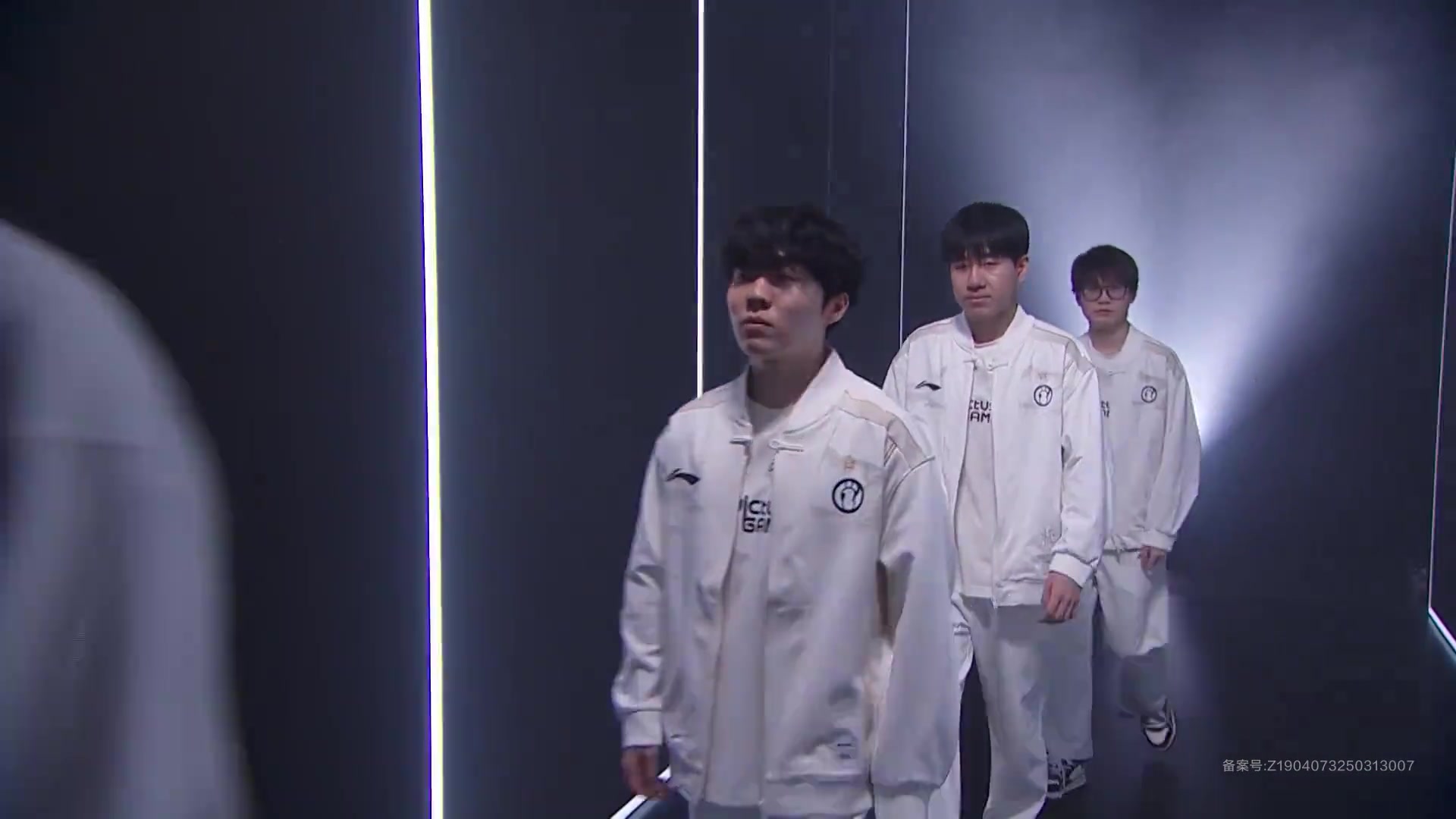 jinnianhui金年会iG发布赛场高光：稳稳的赢！开赛3-0！