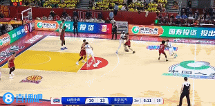 金年会金字招牌诚信至上😎内线大魔王！周琦篮下吃饼双手挂筐暴扣