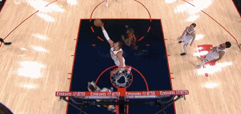 金年会体育😂顺手的事！亚历山大不满判罚随手对约基奇犯规&雷霆挑战失败